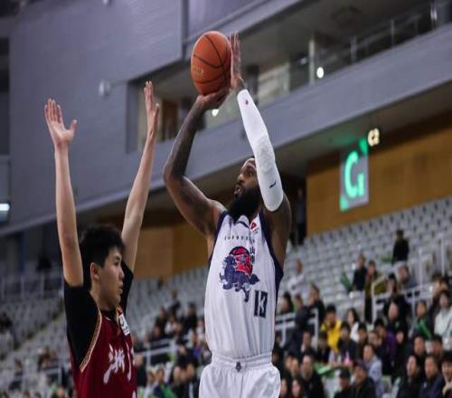 国足主场失,利引,观众观战,九游娱乐会员登录入口,九游娱乐官网,九游娱乐